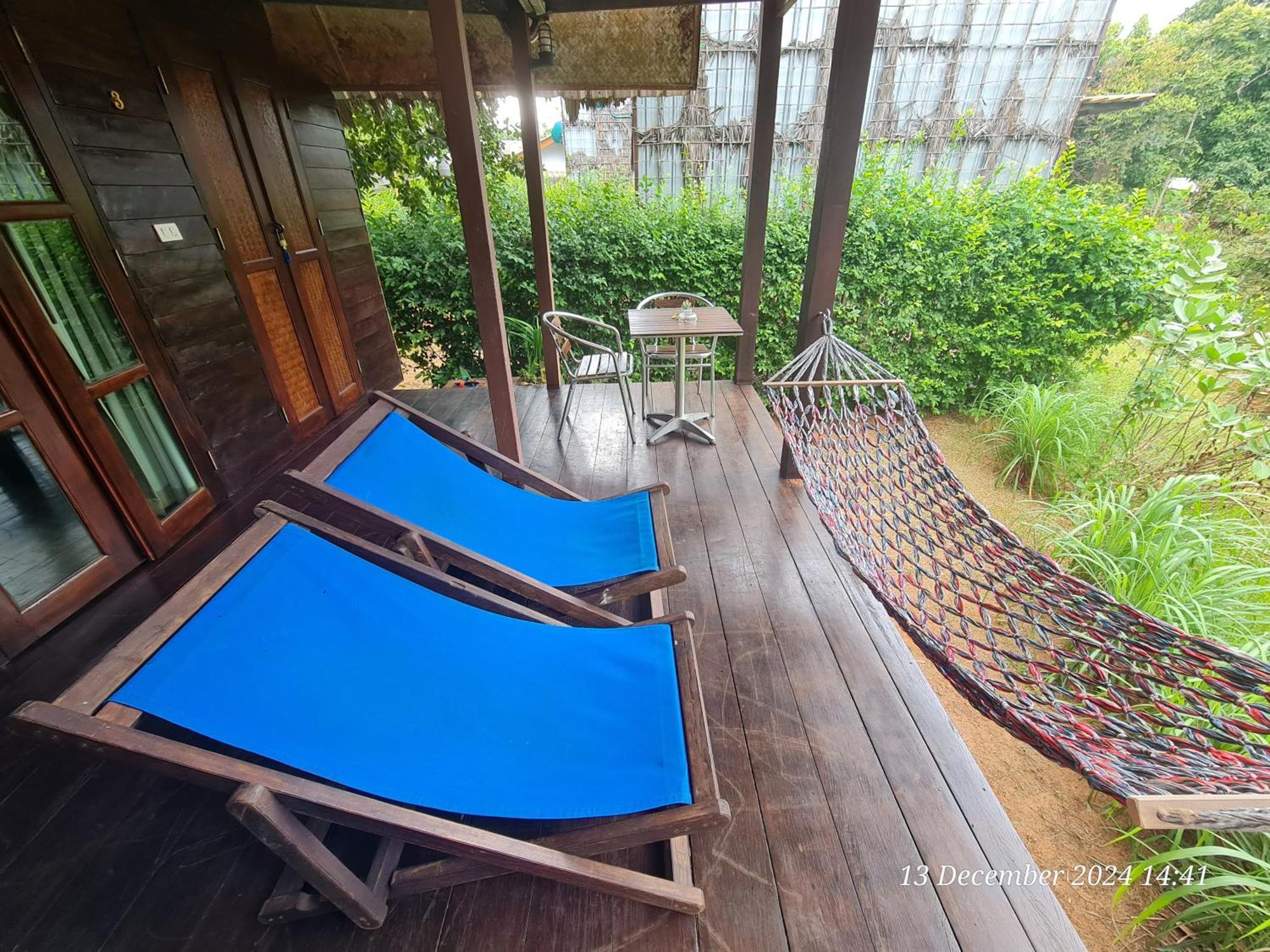 Living * Koh Mak
